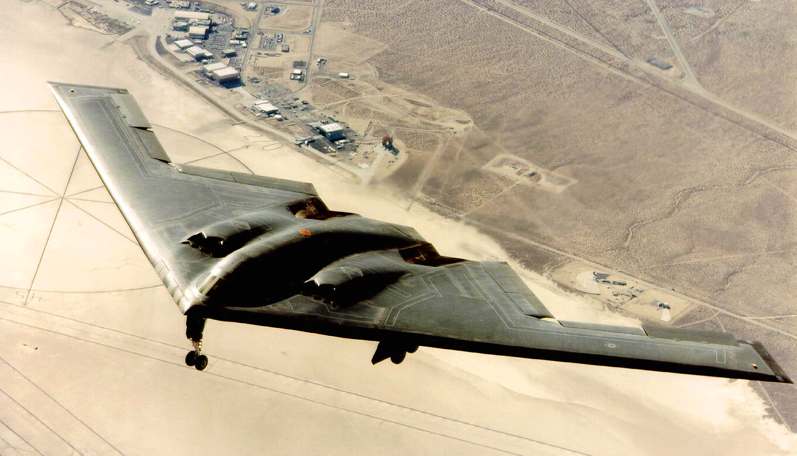 Bomber 