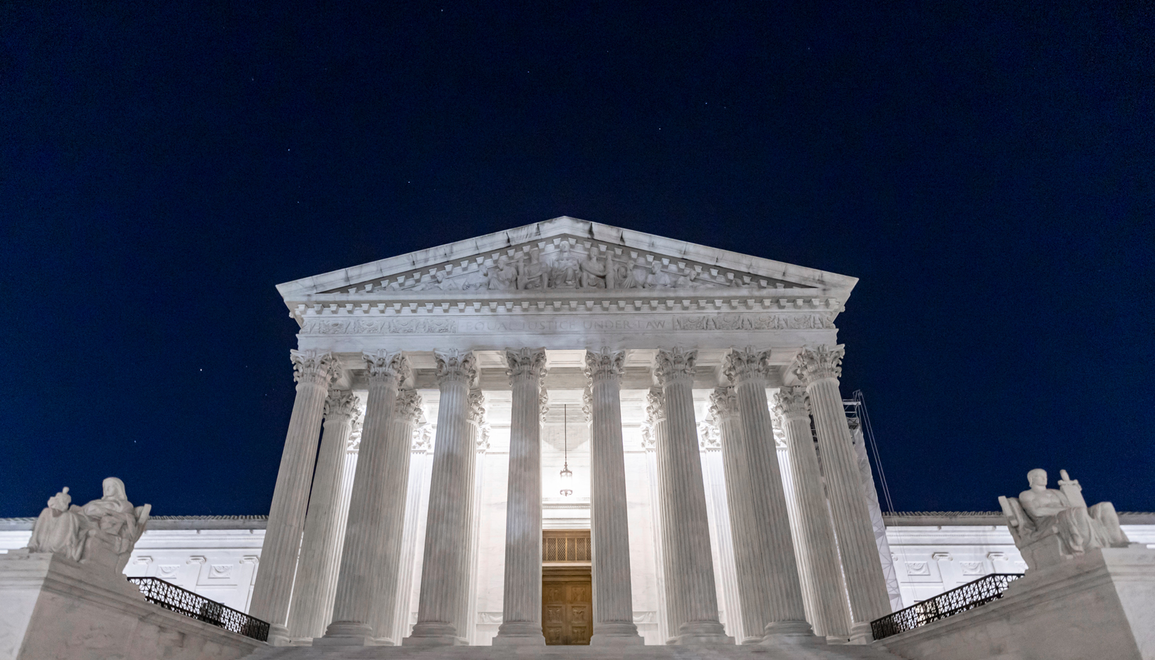 Photo of Supreme Court building