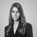 Anna Massoglia's headshot