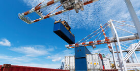 Cargo container