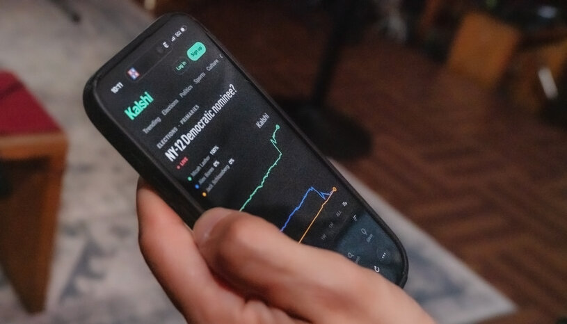 Kalshi odds displayed on a smartphone