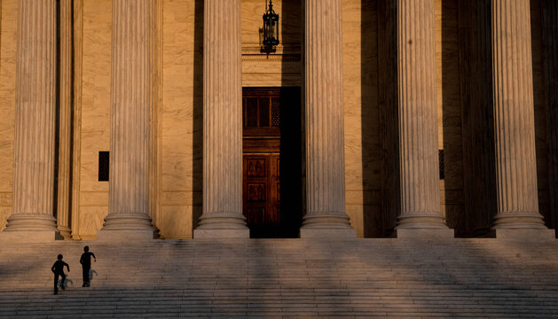 Dawn over the entrance to the Supreme Court