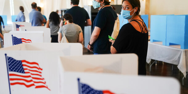 Elijah Nouvelage/Getty