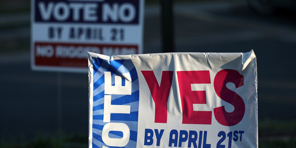 Signs from Virginia redistricting election
