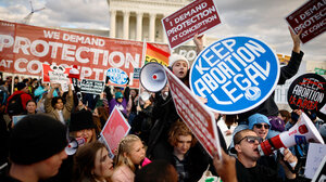 Pro-abortion and anti-abortion protesters