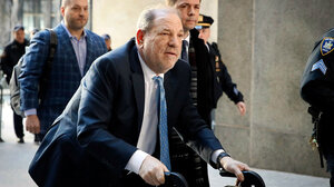 Harvey Weinstein outside courthouse