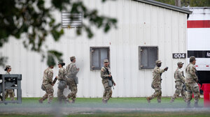 Soldados en la calle